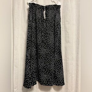 Floor length skirt,size 2x, NWT, elastic waist and drawstring